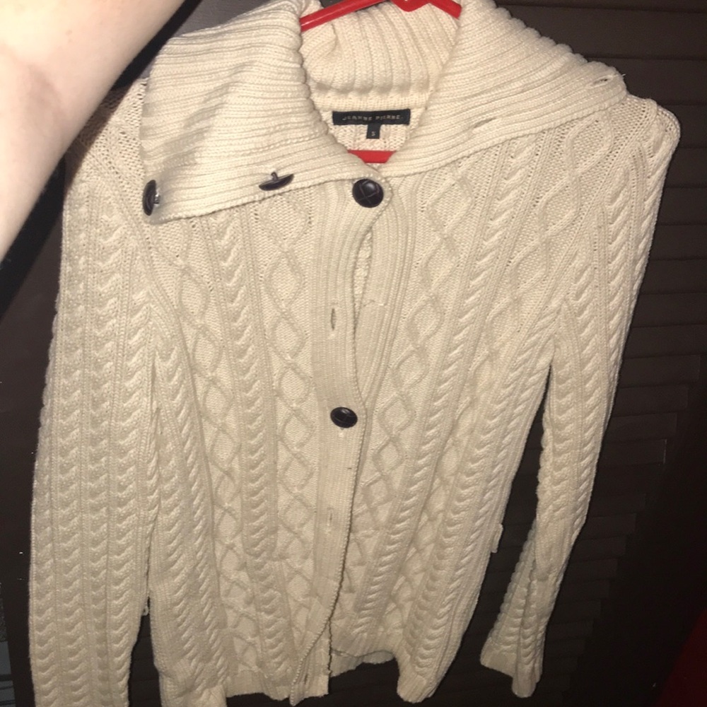 White knit sweater